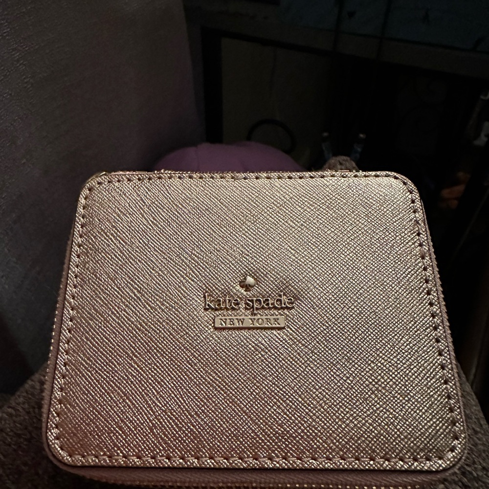 Authentic Kate Spade travel jewelry case!